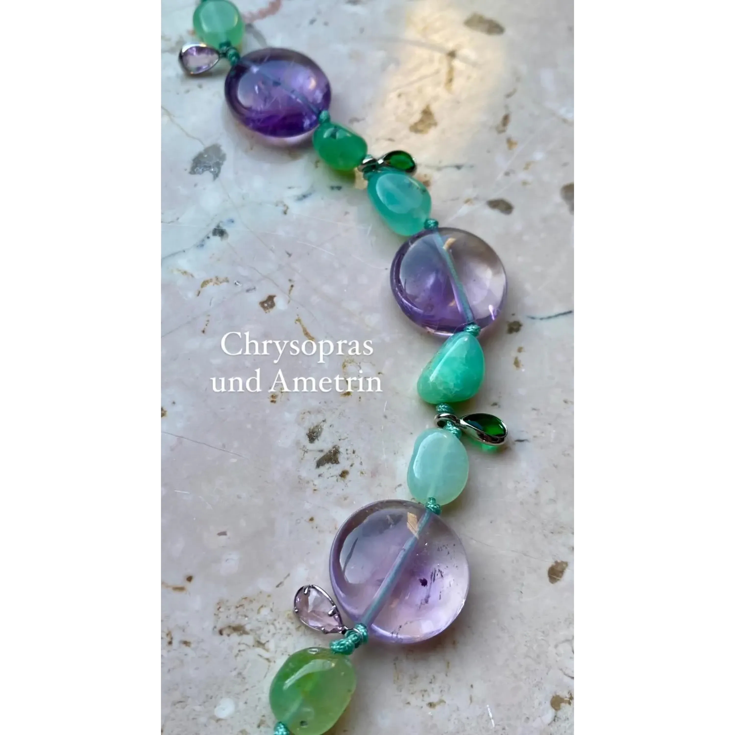 Chrysopras und Ametrin Armband, mit kleinen Kristall Anhängern