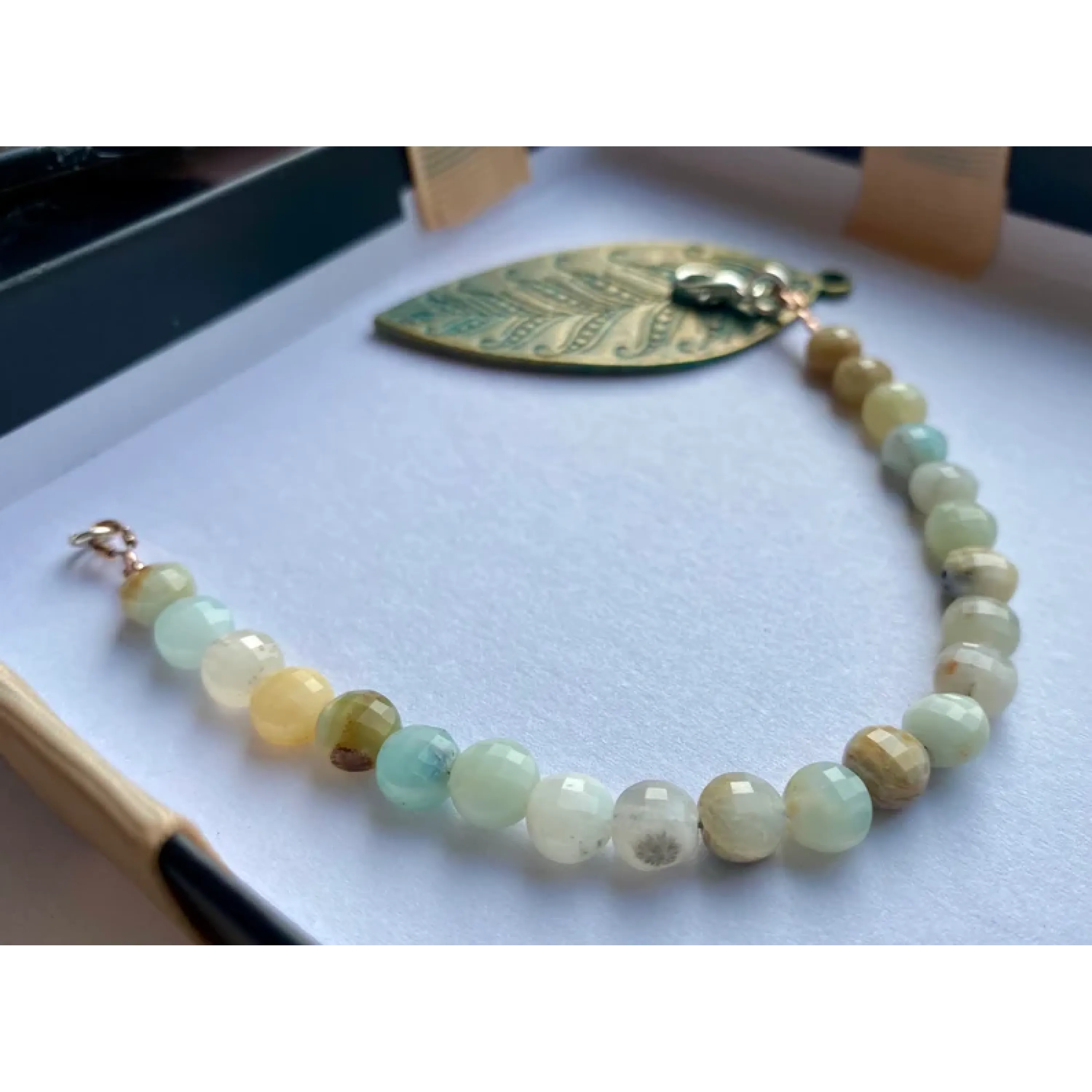 Armband mit facettierten Amazonit Münzen