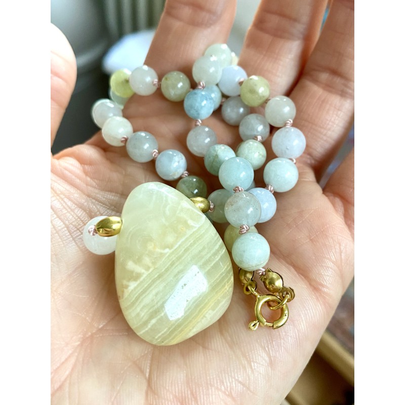 Hand-knotted necklace made of aquamarine and heliodor