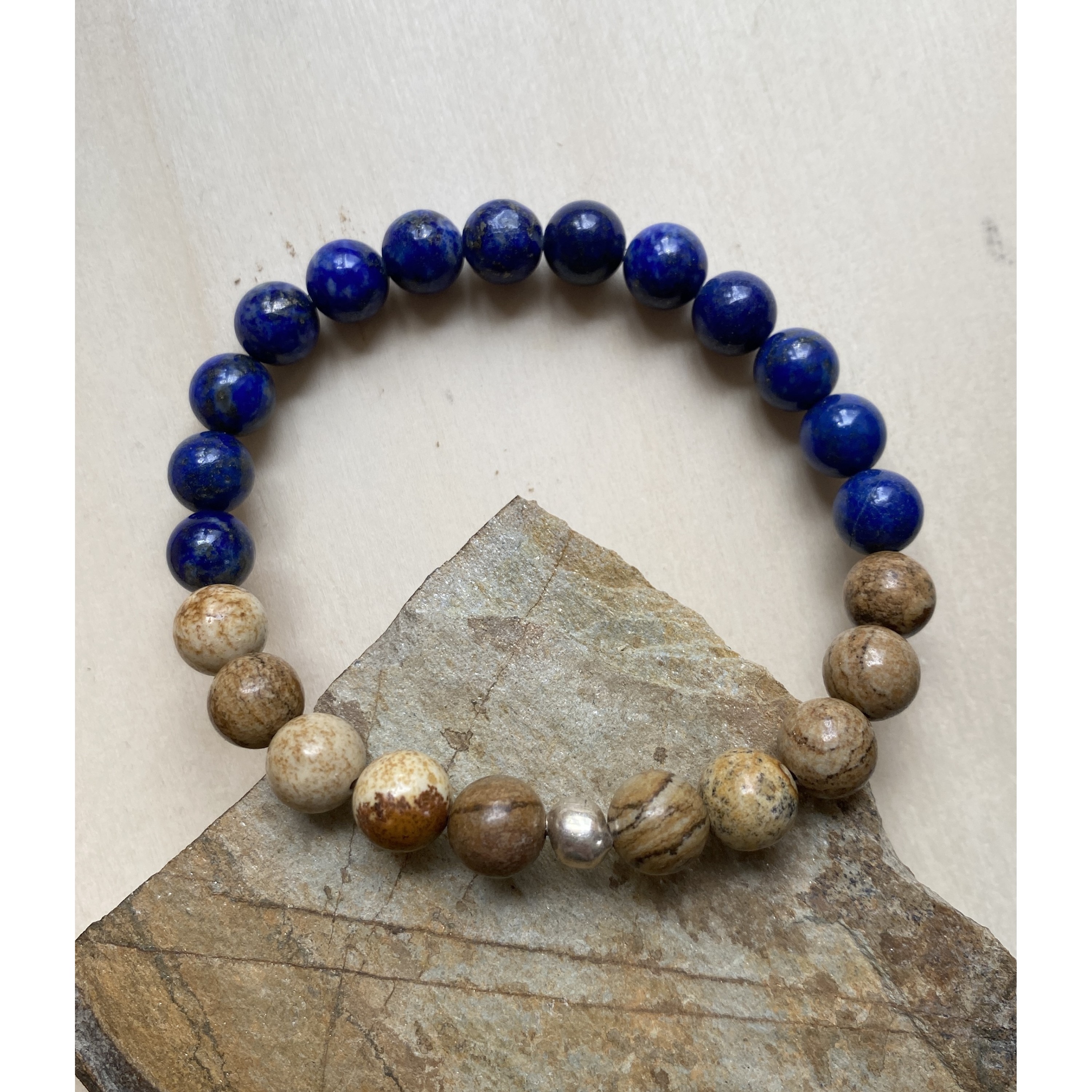Armband Lapislazuli und versteinertes Holz