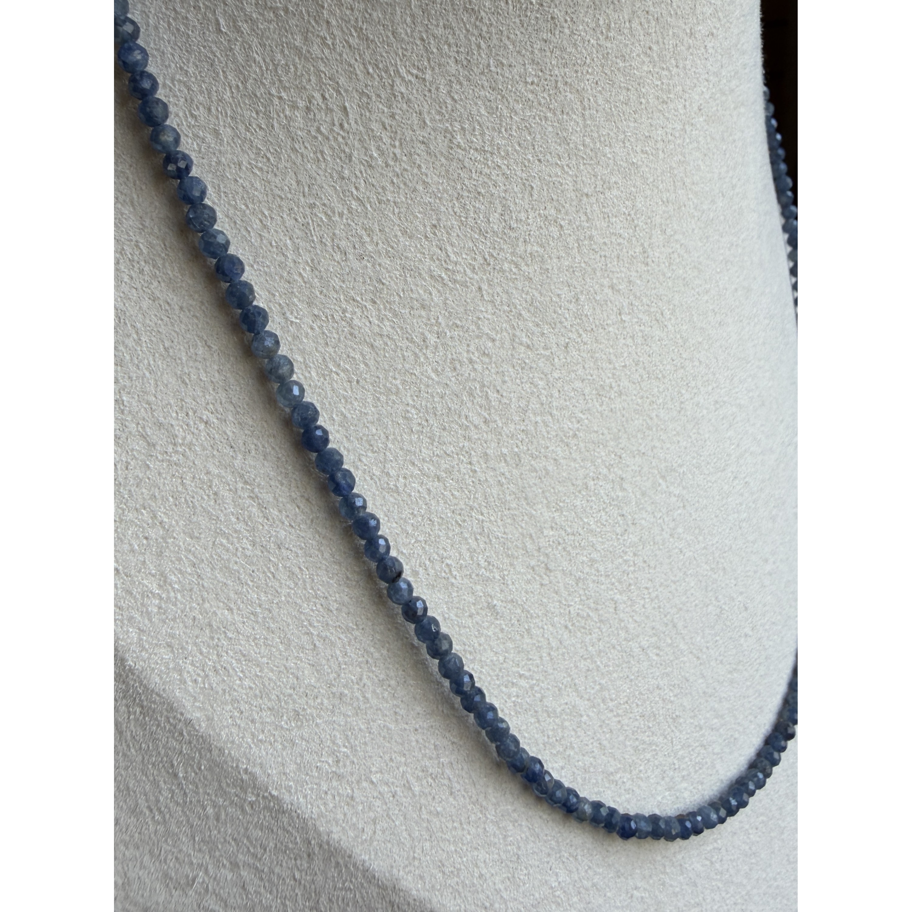 Saphir Perlenkette