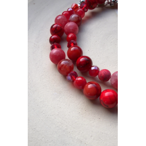 Edelsteinkette in Rot