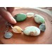 Armband aus Chrysopras und Achat