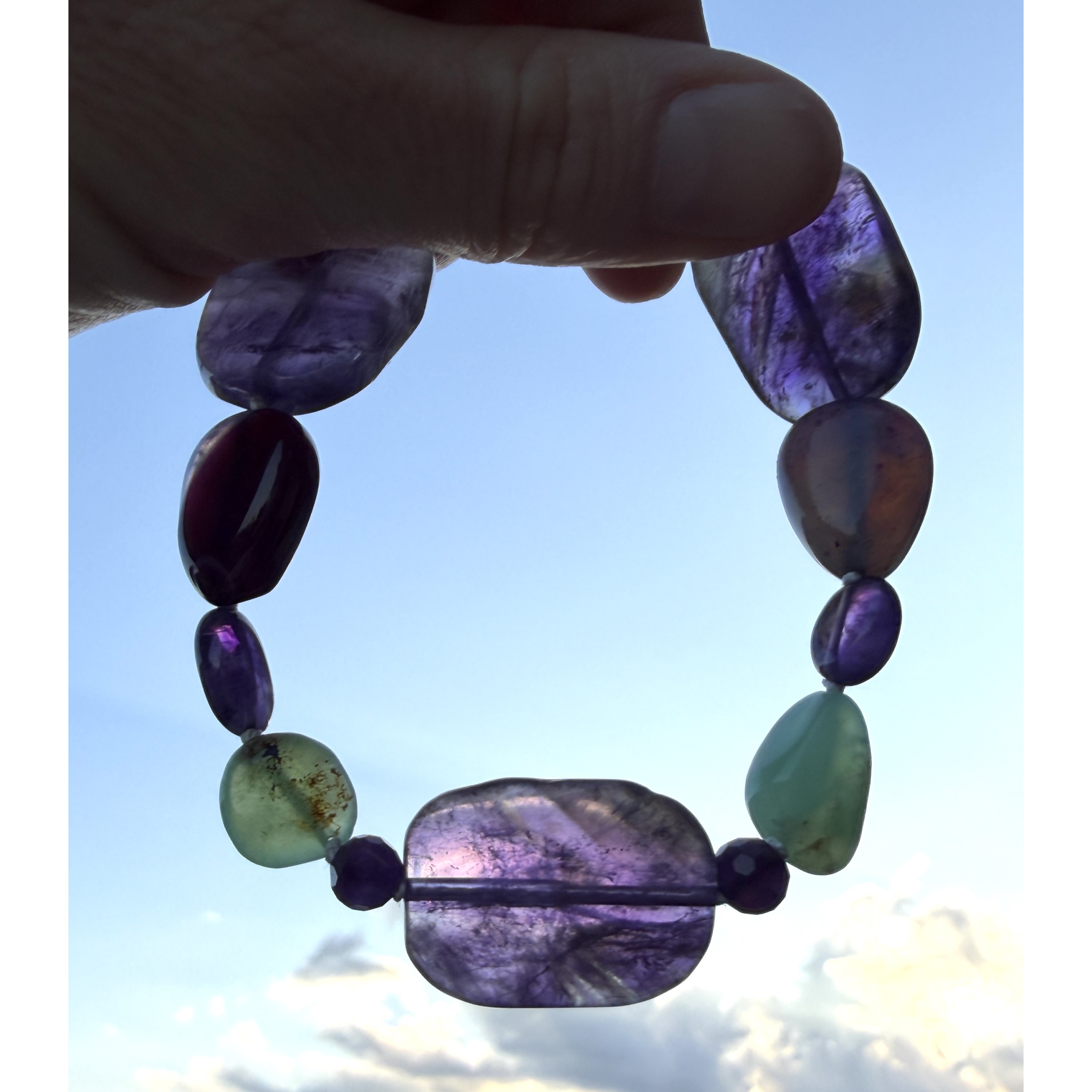 Armband (19 cm) aus Amethyst und Chrysopras